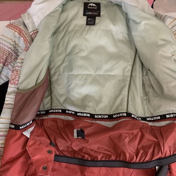 Burton Living Lining Snowboard Jacket XS Multicolor Geometric Hooded Women’s - Picture 10 of 10